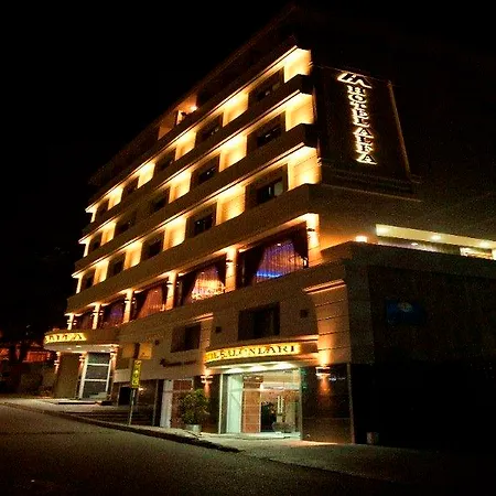 阿尔法酒店