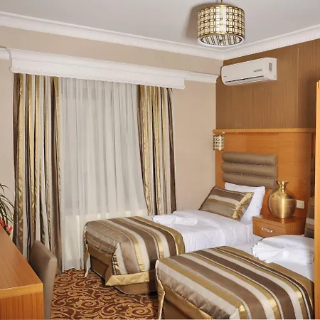 Hotel Alfa 4*