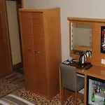 ألفا فندق